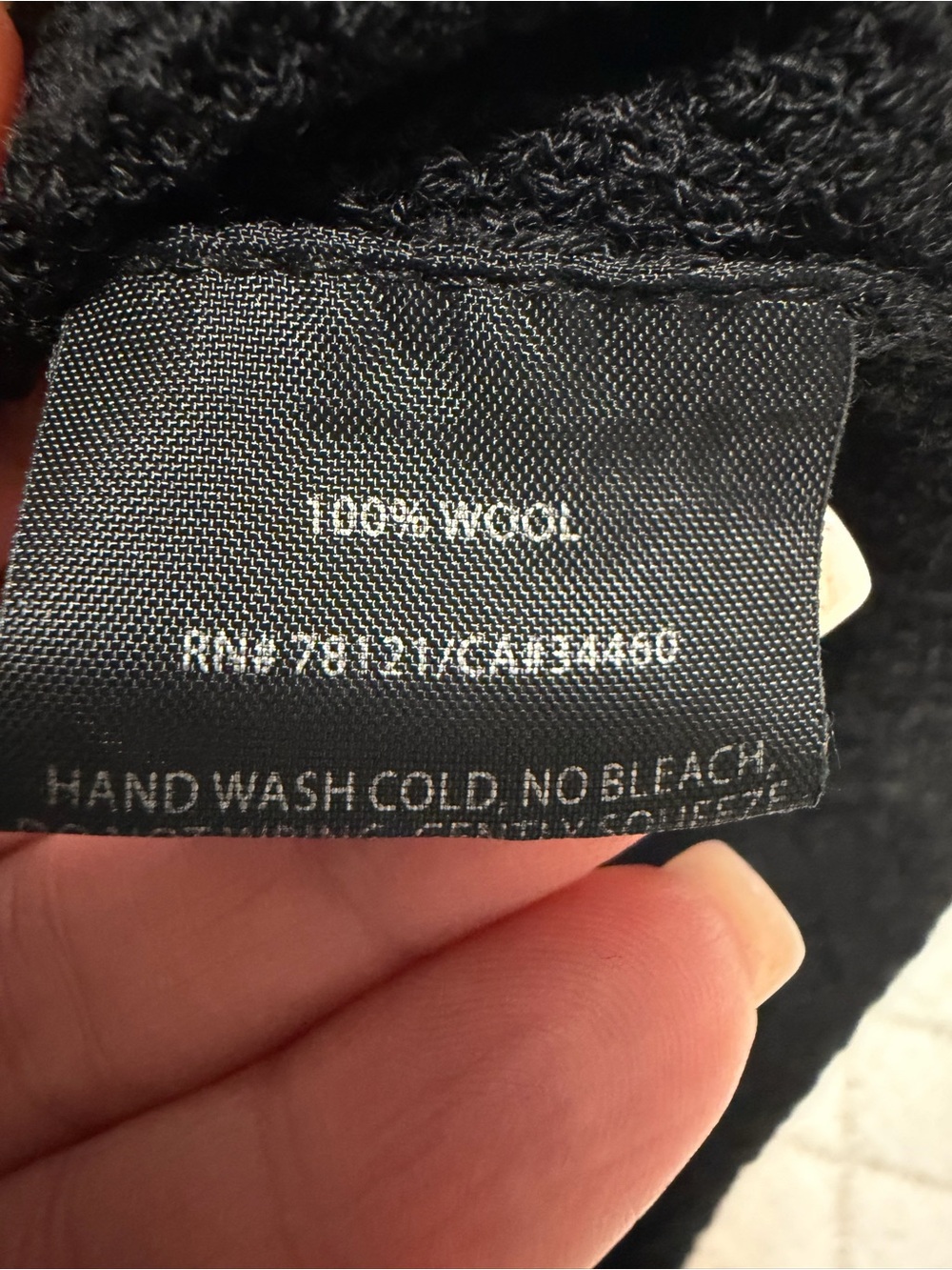 Eileen Fisher 100% Wool Sleeveless Wrap-Style Top - Size M - Black - Picture 4 of 10